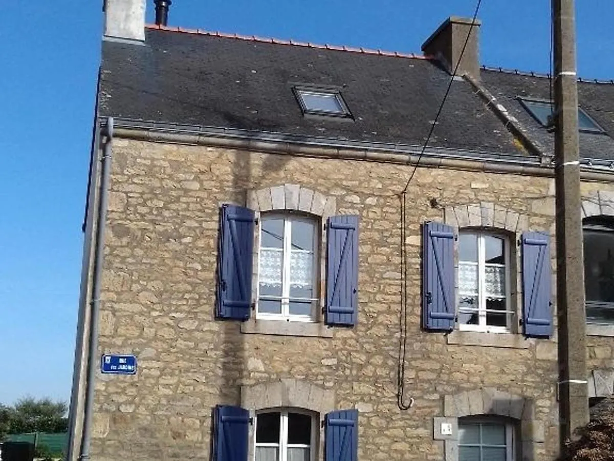 Holiday home Maison En Pierre A Belz - 3 Pieces, 4 Pers, Proche Saint-Cado, Wifi, Mer A Pied, Sentiers Cotiers - Fr-1-397-19